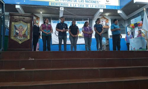 Carrusel de derechos y deberes en el Complejo Educativo “ Presbítero Rene Valle” del Distrito de San Esteban Catarina