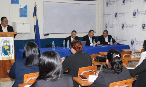 El Licenciado José Antonio Peña desarrollo el conversatorio “Los derechos del niño constitucionalmente desde la perspectiva del Juez y el rol del Abogado en el libre ejercicio de la profesión en el ámbito del Proceso de Familia».
