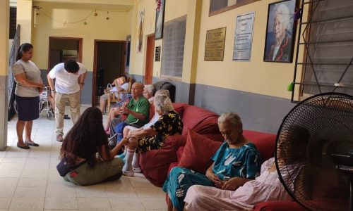 Visita al Asilo San Ignacio de San Vicente.