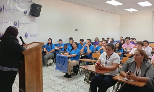 Aprendizaje práctico en Historia de las Doctrinas Políticas.