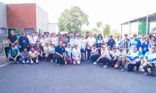 🌿💚 ¡Universidad Panamericana presente por un San Vicente más limpio! 🇸🇻✨.